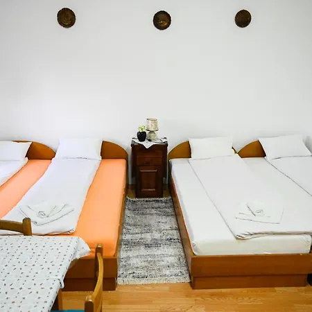 Apartment Tri Bagrema Km Mokra Gora
