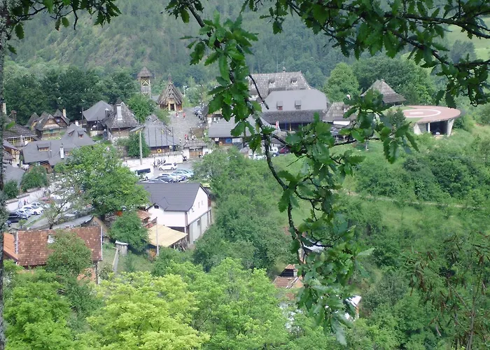 Tri Bagrema Km Daire *